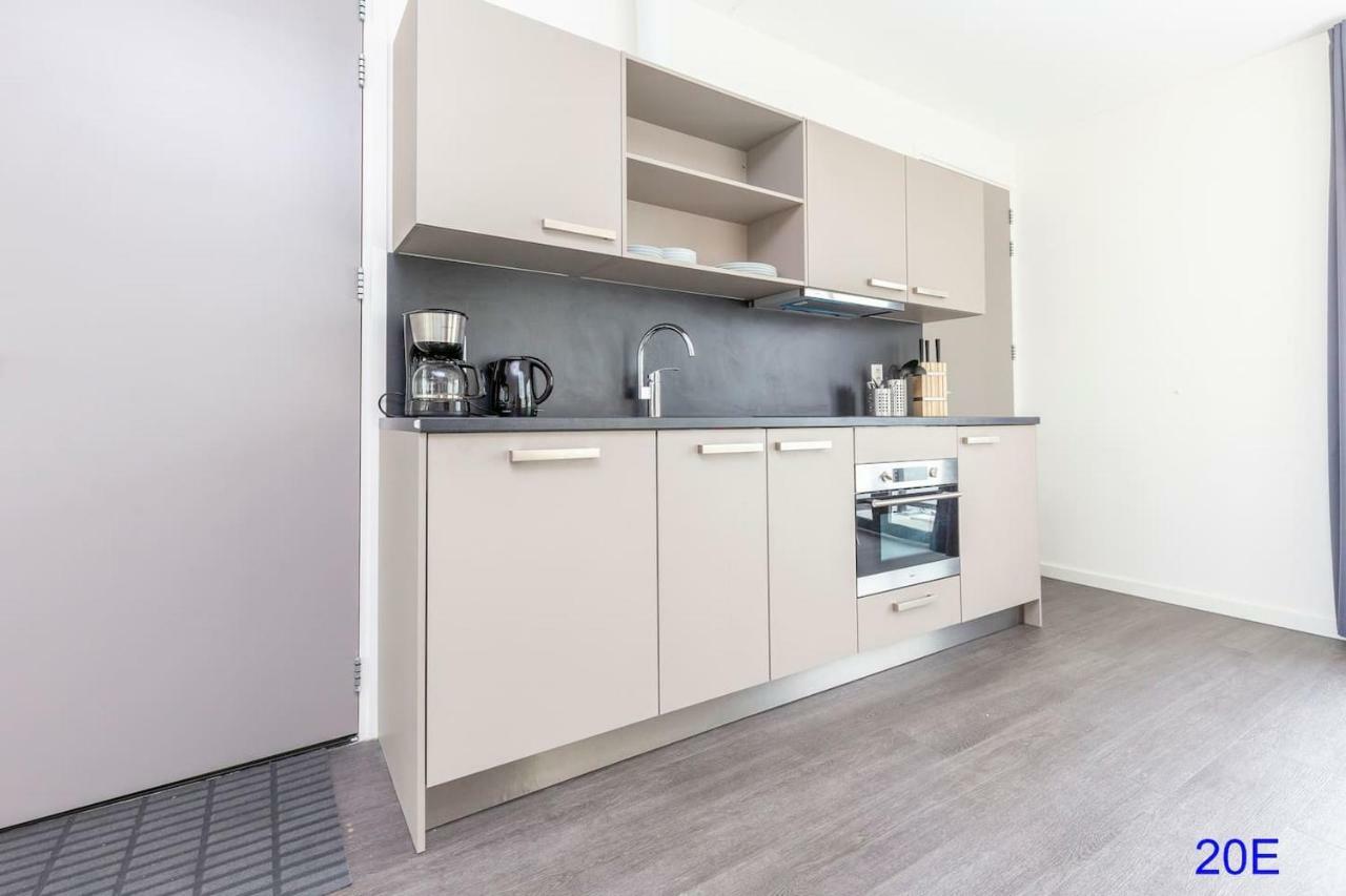 New Delft City View Central Modern Family Top Floor Apartment Utopia 20E Exteriör bild