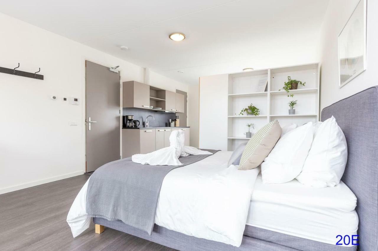 New Delft City View Central Modern Family Top Floor Apartment Utopia 20E Exteriör bild