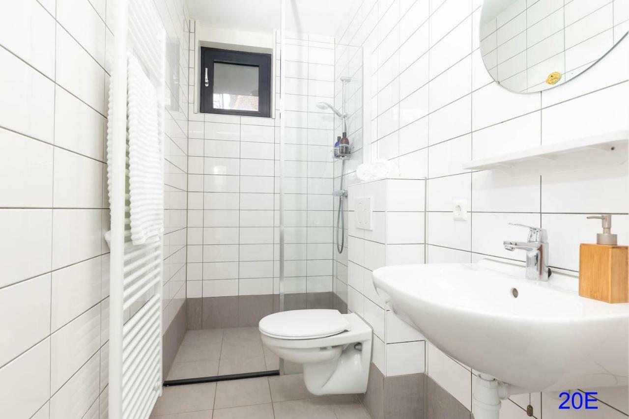 New Delft City View Central Modern Family Top Floor Apartment Utopia 20E Exteriör bild